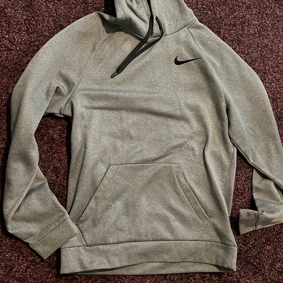 Nike hoodie - Picture 1 of 2
